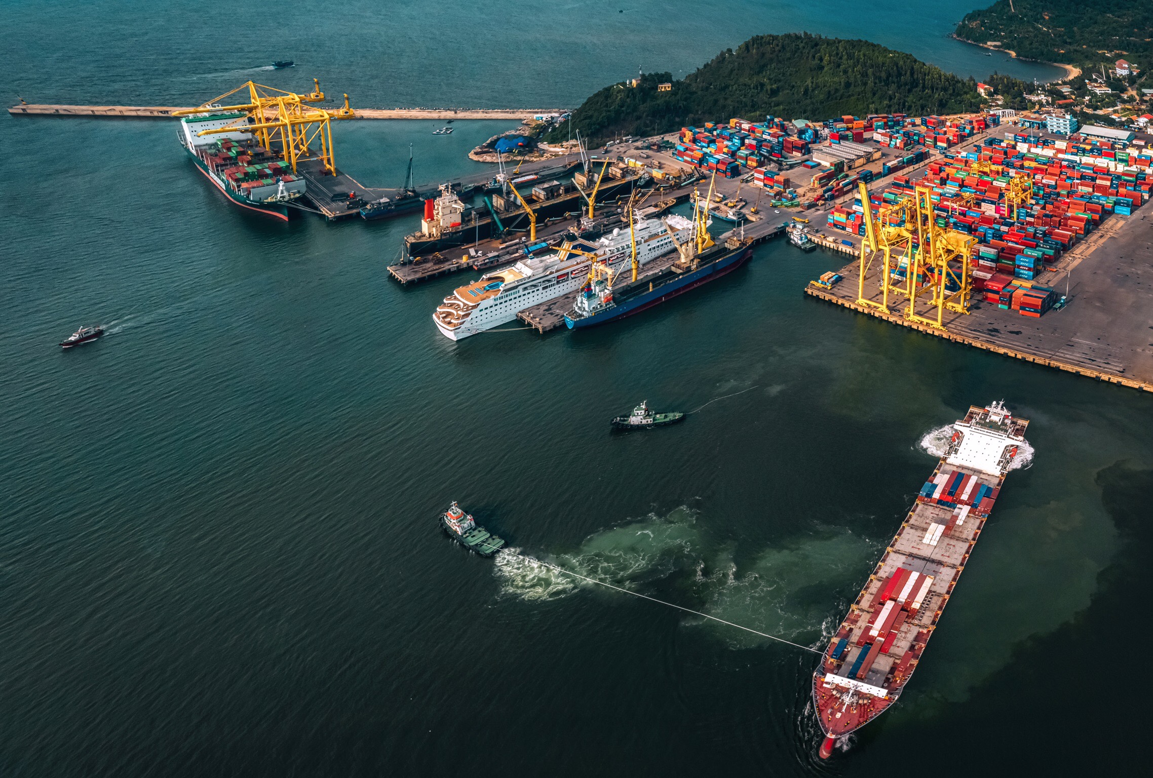 Reliable Domestic Sea Freight Shipping from Da Nang Port to Cat Lai Port